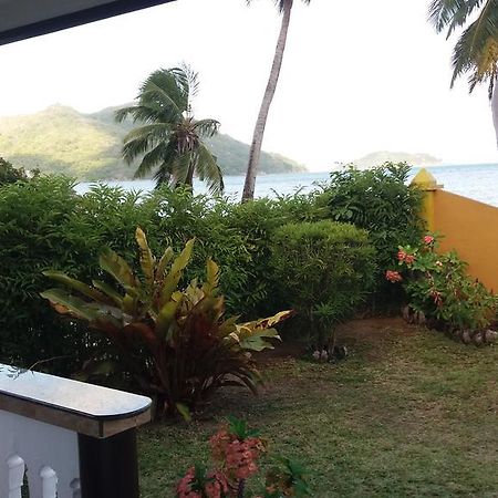 Maison Belle Baie Baie Sainte Anne Екстериор снимка